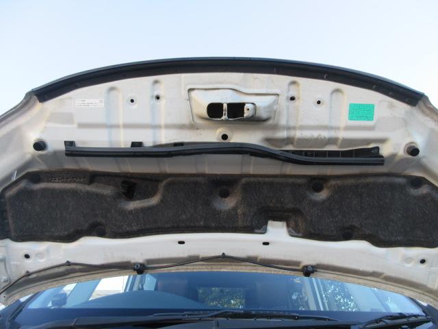 セレナ ハイウェイスター Vセレクション 車検2年付き 雹害 メモリーナビ BluetoothフルセグTV バックカメラ ETC 両側電動スライドドア 純正16インチアルミホイール クリアランスソナー クルーズコントロール(14枚目)