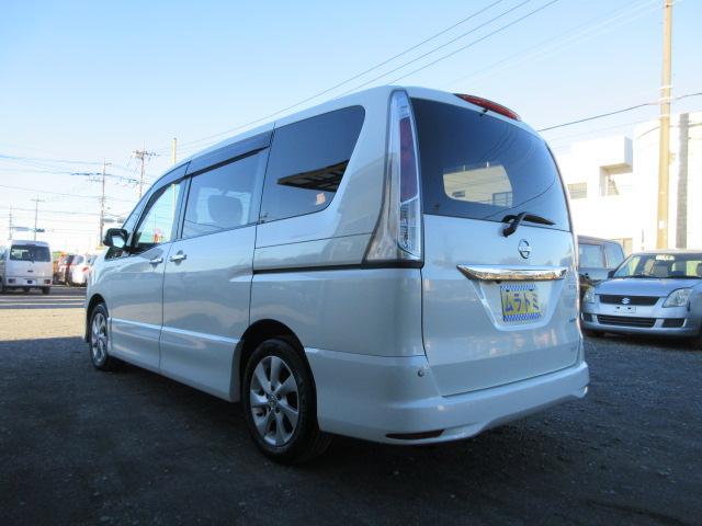 セレナ ハイウェイスター Vセレクション 車検2年付き 雹害 メモリーナビ BluetoothフルセグTV バックカメラ ETC 両側電動スライドドア 純正16インチアルミホイール クリアランスソナー クルーズコントロール(17枚目)