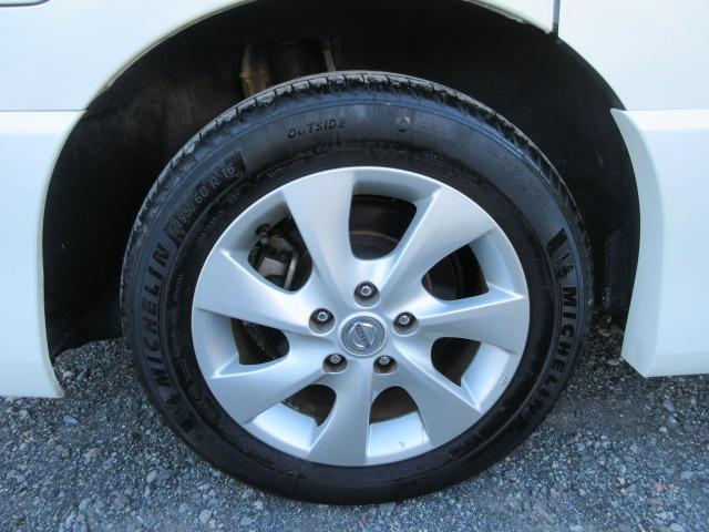 セレナ ハイウェイスター Vセレクション 車検2年付き 雹害 メモリーナビ BluetoothフルセグTV バックカメラ ETC 両側電動スライドドア 純正16インチアルミホイール クリアランスソナー クルーズコントロール(20枚目)