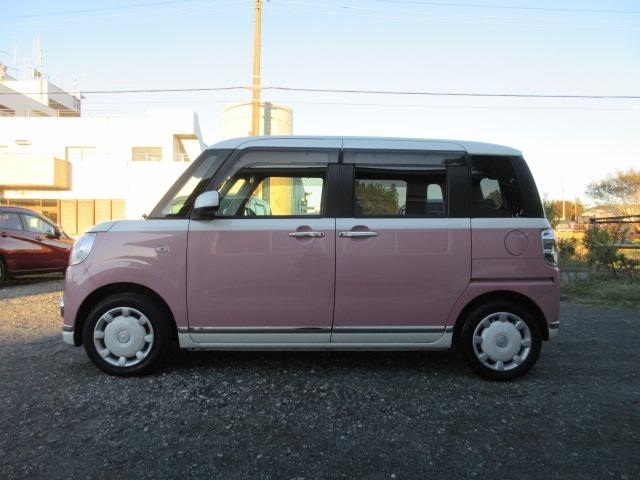 ムーヴキャンバス Ｇメイクアップリミテッド　ＳＡＩＩＩ　ツートンカラー　ブレーキサポート　車線逸脱警報　先行車発進警報　ＳＤナビ　ＢｌｕｅｔｏｏｔｈフルセグＴＶ　全周囲カメラ　ナビ連動ドラレコ　両側電動スライドドア　ＬＥＤオートヘッドライト　ＬＥＤフォグ（9枚目）