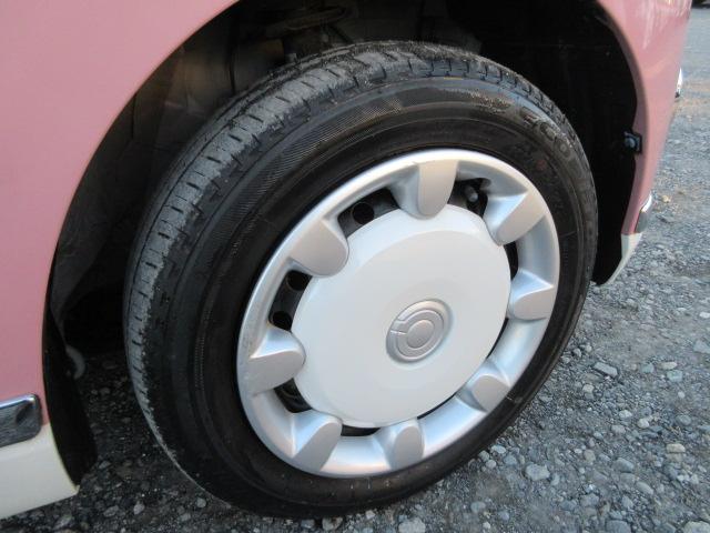 ムーヴキャンバス Ｇメイクアップリミテッド　ＳＡＩＩＩ　ツートンカラー　ブレーキサポート　車線逸脱警報　先行車発進警報　ＳＤナビ　ＢｌｕｅｔｏｏｔｈフルセグＴＶ　全周囲カメラ　ナビ連動ドラレコ　両側電動スライドドア　ＬＥＤオートヘッドライト　ＬＥＤフォグ（10枚目）