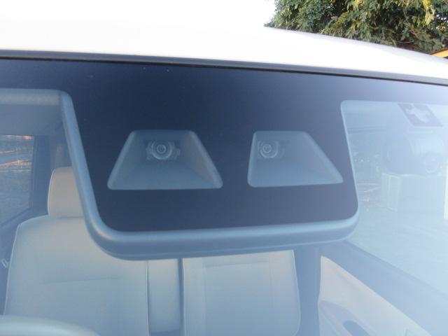 ムーヴキャンバス Ｇメイクアップリミテッド　ＳＡＩＩＩ　ツートンカラー　ブレーキサポート　車線逸脱警報　先行車発進警報　ＳＤナビ　ＢｌｕｅｔｏｏｔｈフルセグＴＶ　全周囲カメラ　ナビ連動ドラレコ　両側電動スライドドア　ＬＥＤオートヘッドライト　ＬＥＤフォグ（12枚目）