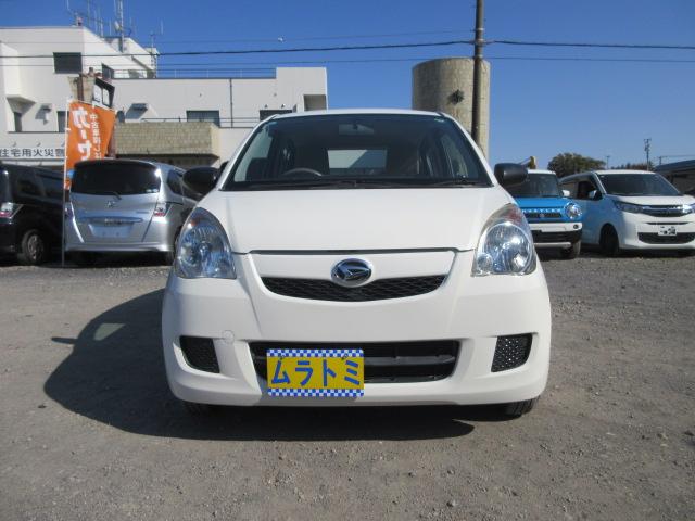 ミラ Ｘスペシャル　５ＭＴシフト　１オーナー　ＳＤナビ　Ｂｌｕｅｔｏｏｔｈ　フルセグＴＶ　ヘッドライトレベライザー　タイミングチェーン　キーレスキー（6枚目）