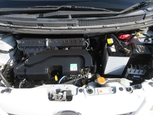 ミラ Ｘスペシャル　５ＭＴシフト　１オーナー　ＳＤナビ　Ｂｌｕｅｔｏｏｔｈ　フルセグＴＶ　ヘッドライトレベライザー　タイミングチェーン　キーレスキー（11枚目）