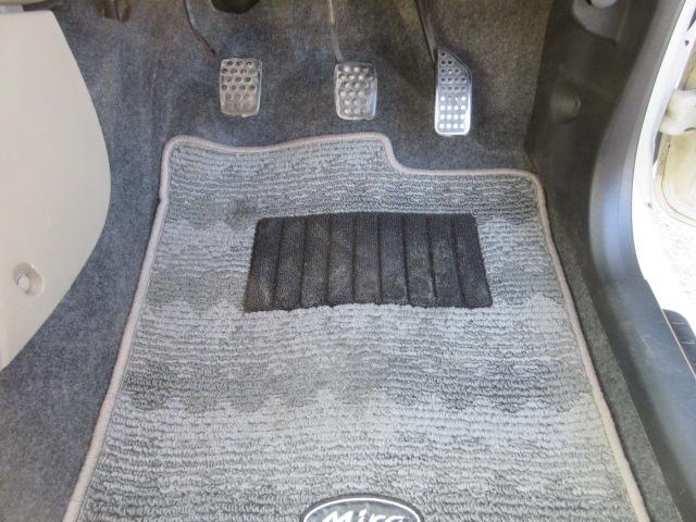 ミラ Ｘスペシャル　５ＭＴシフト　１オーナー　ＳＤナビ　Ｂｌｕｅｔｏｏｔｈ　フルセグＴＶ　ヘッドライトレベライザー　タイミングチェーン　キーレスキー（26枚目）