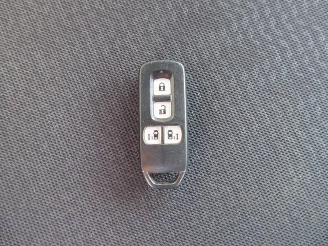 N-BOX+ 2トーンカラースタイル G ターボSSパッケージ メモリーナビ BluetoothワンセグTV バックカメラ ETC 両側電動スライドドア クルーズコントロール アイドリングストップ パドルシフト HIDオートヘッドライト 14インチアルミホイール(17枚目)