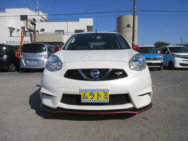 マーチ ニスモ　Ｓ　車検２年付き　５ＭＴシフト　オーテックマフラー　ＳＤナビ　フルセグＴＶ　ＥＴＣ　純正１６インチアルミホイール　ニスモ専用シート　オートヘッドライト　リヤフォグ（6枚目）