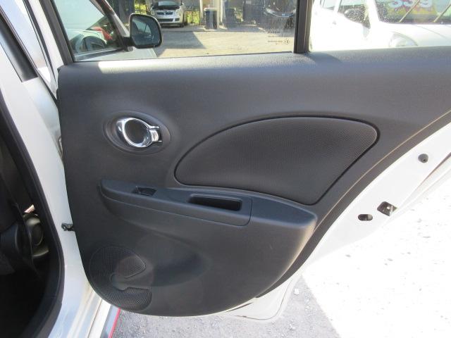 マーチ ニスモ　Ｓ　車検２年付き　５ＭＴシフト　オーテックマフラー　ＳＤナビ　フルセグＴＶ　ＥＴＣ　純正１６インチアルミホイール　ニスモ専用シート　オートヘッドライト　リヤフォグ（36枚目）