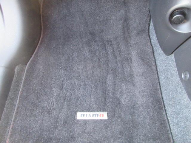 マーチ ニスモ　Ｓ　車検２年付き　５ＭＴシフト　オーテックマフラー　ＳＤナビ　フルセグＴＶ　ＥＴＣ　純正１６インチアルミホイール　ニスモ専用シート　オートヘッドライト　リヤフォグ（47枚目）