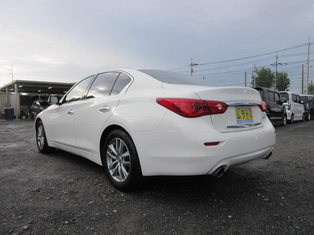 スカイライン 200GT-t 車検2年付き 雹害 ターボ SDナビ BluetoothフルセグTV バックカメラ ETC クルーズコントロール LEDオートヘッドライト LEDフォグライト ハーフレザーシート 純正17インチAW(16枚目)