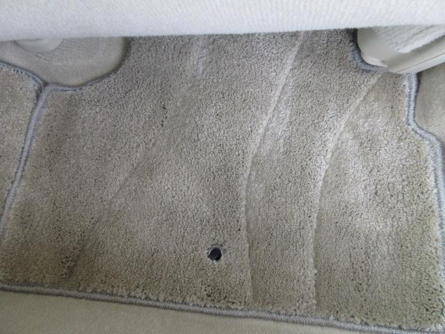 スカイライン 200GT-t 車検2年付き 雹害 ターボ SDナビ BluetoothフルセグTV バックカメラ ETC クルーズコントロール LEDオートヘッドライト LEDフォグライト ハーフレザーシート 純正17インチAW(39枚目)