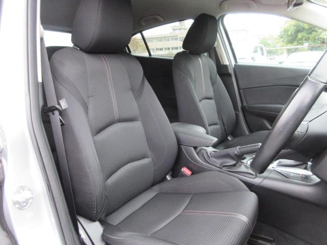 アクセラスポーツ １５ＸＤ　車検２年付き　後期型　ブレーキサポート　ディーゼルターボ　ＳＤナビ　ＢｌｕｅｔｏｏｔｈフルセグＴＶ　バックカメラ　ＥＴＣ　社外スピーカー＆ツィーター　純正１６インチアルミホイール（25枚目）