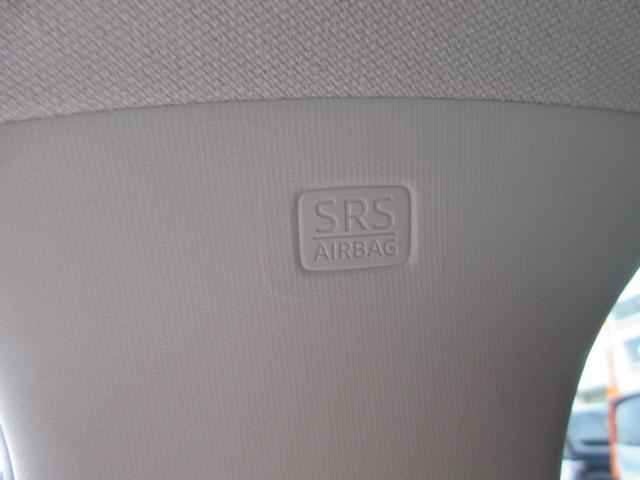 アクセラスポーツ １５ＸＤ　車検２年付き　後期型　ブレーキサポート　ディーゼルターボ　ＳＤナビ　ＢｌｕｅｔｏｏｔｈフルセグＴＶ　バックカメラ　ＥＴＣ　社外スピーカー＆ツィーター　純正１６インチアルミホイール（35枚目）