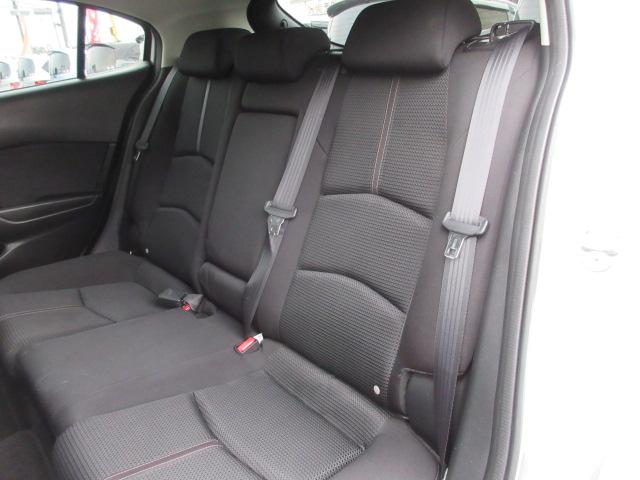 アクセラスポーツ １５ＸＤ　車検２年付き　後期型　ブレーキサポート　ディーゼルターボ　ＳＤナビ　ＢｌｕｅｔｏｏｔｈフルセグＴＶ　バックカメラ　ＥＴＣ　社外スピーカー＆ツィーター　純正１６インチアルミホイール（48枚目）