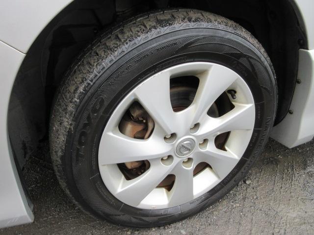 セレナ ハイウェイスター　車検２年付き　ＨＤＤナビ　フルセグＴＶ　バックカメラ　ＥＴＣ　アイドリングストップ　両側電動スライドドア　クルーズコントロール　純正１６インチアルミホイール　オートヘッドライト　フォグライト（10枚目）