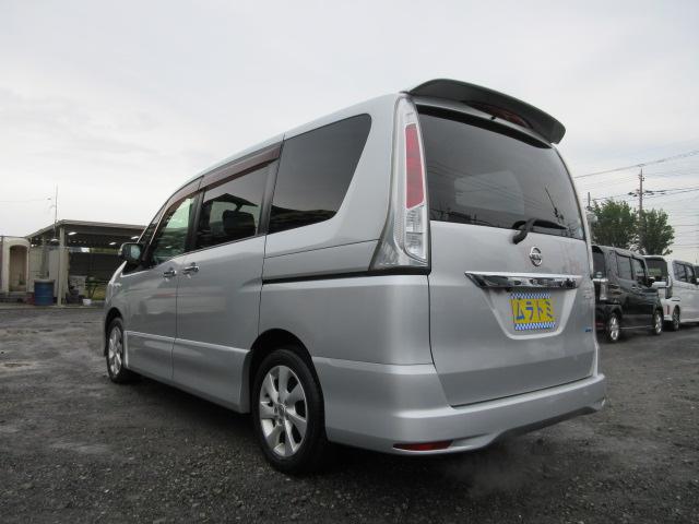セレナ ハイウェイスター　車検２年付き　ＨＤＤナビ　フルセグＴＶ　バックカメラ　ＥＴＣ　アイドリングストップ　両側電動スライドドア　クルーズコントロール　純正１６インチアルミホイール　オートヘッドライト　フォグライト（20枚目）