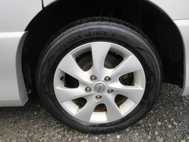 セレナ ハイウェイスター　車検２年付き　ＨＤＤナビ　フルセグＴＶ　バックカメラ　ＥＴＣ　アイドリングストップ　両側電動スライドドア　クルーズコントロール　純正１６インチアルミホイール　オートヘッドライト　フォグライト（22枚目）