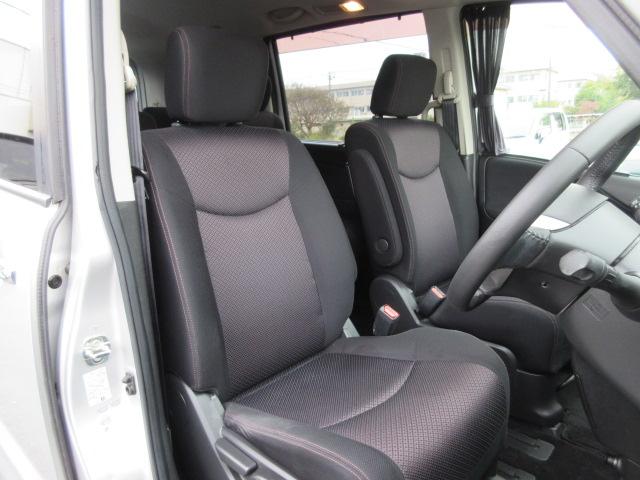 セレナ ハイウェイスター　車検２年付き　ＨＤＤナビ　フルセグＴＶ　バックカメラ　ＥＴＣ　アイドリングストップ　両側電動スライドドア　クルーズコントロール　純正１６インチアルミホイール　オートヘッドライト　フォグライト（25枚目）