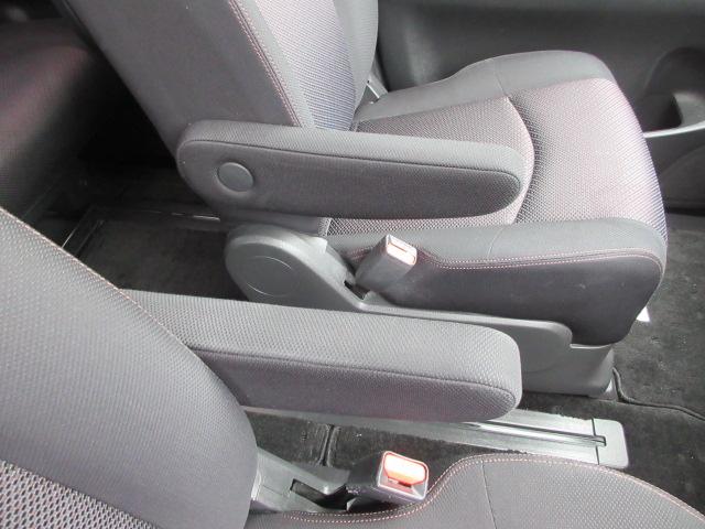 セレナ ハイウェイスター　車検２年付き　ＨＤＤナビ　フルセグＴＶ　バックカメラ　ＥＴＣ　アイドリングストップ　両側電動スライドドア　クルーズコントロール　純正１６インチアルミホイール　オートヘッドライト　フォグライト（35枚目）