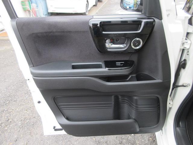 N-BOXカスタム L 車検2年付き 雹害 後期型 LKASブレーキサポート レーンキープ 標識認識機能 先行車発進警報 クルコン メモリナビBluetoothフルセグTV バックカメラ ETC 革調シートカバー(57枚目)