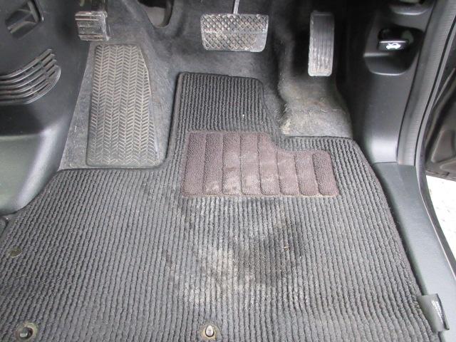 N-BOXカスタム G SSパッケージ 車検2年付き 後期型 メモリナビ BluetoothフルセグTV バックカメラ ETC 左電動スライドドア 前席シートヒーター 純正14インチアルミホイール HIDオートヘッドライト LEDフォグ(27枚目)