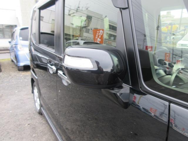 N-BOXカスタム G SSパッケージ 車検2年付き 後期型 メモリナビ BluetoothフルセグTV バックカメラ ETC 左電動スライドドア 前席シートヒーター 純正14インチアルミホイール HIDオートヘッドライト LEDフォグ(59枚目)