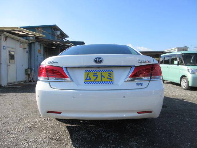 クラウンハイブリッド ロイヤルサルーン　車検２年付き　雹害　ＨＤＤナビ　ＢｌｕｅｔｏｏｔｈフルセグＴＶ　バックカメラ　ＥＴＣ　革電動シートヒーター＆クーラー　ＨＩＤオートヘッドライト　ＬＥＤフォグライト　純正１７インチアルミホイール（7枚目）