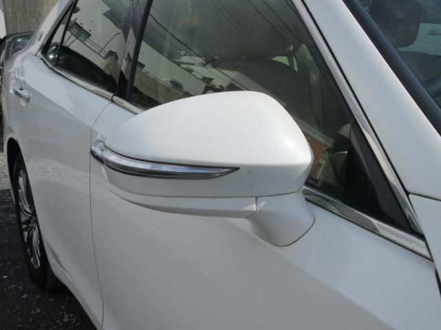 クラウンハイブリッド ロイヤルサルーン　車検２年付き　雹害　ＨＤＤナビ　ＢｌｕｅｔｏｏｔｈフルセグＴＶ　バックカメラ　ＥＴＣ　革電動シートヒーター＆クーラー　ＨＩＤオートヘッドライト　ＬＥＤフォグライト　純正１７インチアルミホイール（58枚目）