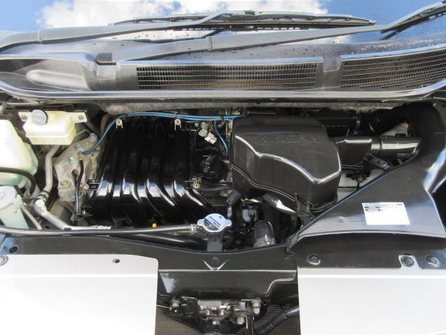 セレナ ２０Ｓ　車検２年付き　雹害　メモリーナビ　ＢｌｕｅｔｏｏｔｈワンセグＴＶ　バックカメラ　ＥＴＣ　クルーズコントロール　革調シートカバー　キーレスキー　１５インチアルミホイール（11枚目）