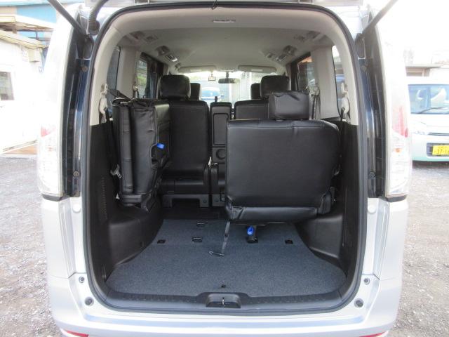 セレナ ２０Ｓ　車検２年付き　雹害　メモリーナビ　ＢｌｕｅｔｏｏｔｈワンセグＴＶ　バックカメラ　ＥＴＣ　クルーズコントロール　革調シートカバー　キーレスキー　１５インチアルミホイール（43枚目）