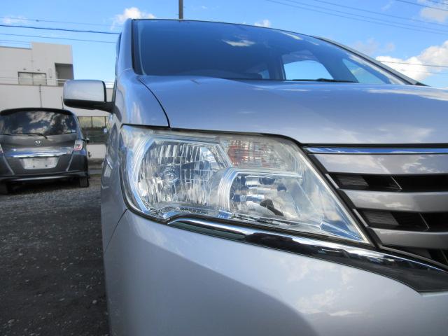 セレナ ２０Ｓ　車検２年付き　雹害　メモリーナビ　ＢｌｕｅｔｏｏｔｈワンセグＴＶ　バックカメラ　ＥＴＣ　クルーズコントロール　革調シートカバー　キーレスキー　１５インチアルミホイール（57枚目）