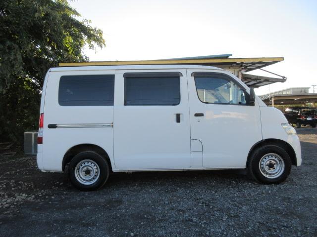 ライトエースバン ＧＬ　車検１年付き　ガラスフィルム貼　キーレスキー　ＥＴＣ　ヘッドライトレベライザー　サイドドアバイザー（8枚目）