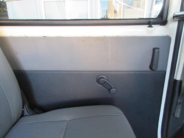 ライトエースバン ＧＬ　車検１年付き　ガラスフィルム貼　キーレスキー　ＥＴＣ　ヘッドライトレベライザー　サイドドアバイザー（42枚目）