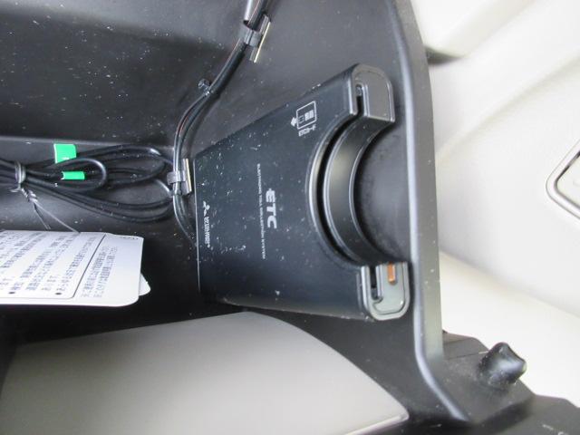 アルトラパン L 車検2年付き 雹害 ブレーキサポート 車線逸脱警報 標識認識機能 メモリナビ BluetoothワンセグTV バックカメラ ETC 運転席シートヒーター エネチャージ(15枚目)