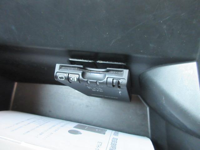 Ｎ－ＢＯＸ Ｇ　ＳＳパッケージ　車検２年付き　ＣＴＢＡ　ブレーキサポート　両側電動スライドドア　純正１４インチアルミホイール　ギャザズＣＤデッキ　ＡＵＸ・ＵＳＢ　ＥＴＣ　サイド・カーテンエアバック（14枚目）