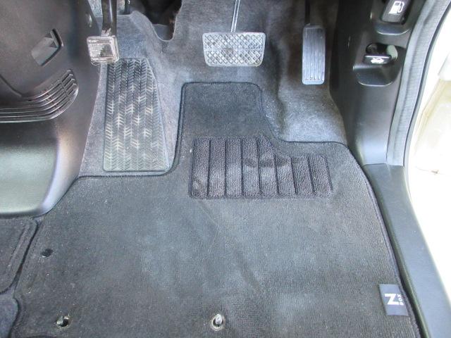 Ｎ－ＢＯＸカスタム Ｇ・Ｌパッケージ　車検２年付き　雹害　メモリナビ　ＢｌｕｅｔｏｏｔｈフルセグＴＶ　バックカメラ　ＥＴＣ　両側電動スライドドア　純正１４インチアルミホイール　ＨＩＤオートヘッドライト　フォグライト（27枚目）