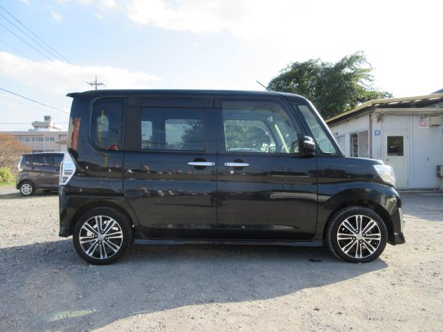 タント カスタムＲＳ　トップエディションＳＡＩＩ　ターボ　ブレーキサポート　車線逸脱警報　先行車発進警報　ＳＤナビ　ＢｌｕｅｔｏｏｔｈフルセグＴＶ　バックカメラ　ＥＴＣ　両側電動スライドドア　ピラーレス　ハーフレザーシート（8枚目）