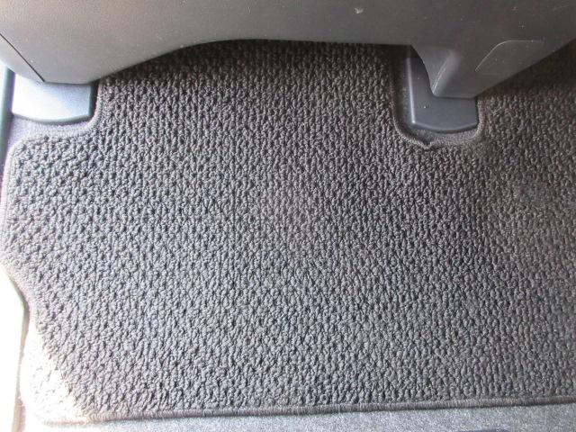 タント カスタムＲＳ　トップエディションＳＡＩＩ　ターボ　ブレーキサポート　車線逸脱警報　先行車発進警報　ＳＤナビ　ＢｌｕｅｔｏｏｔｈフルセグＴＶ　バックカメラ　ＥＴＣ　両側電動スライドドア　ピラーレス　ハーフレザーシート（47枚目）