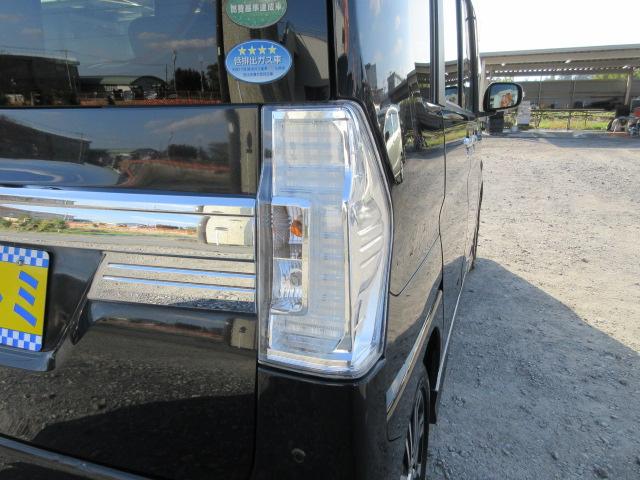 タント カスタムＲＳ　トップエディションＳＡＩＩ　ターボ　ブレーキサポート　車線逸脱警報　先行車発進警報　ＳＤナビ　ＢｌｕｅｔｏｏｔｈフルセグＴＶ　バックカメラ　ＥＴＣ　両側電動スライドドア　ピラーレス　ハーフレザーシート（64枚目）