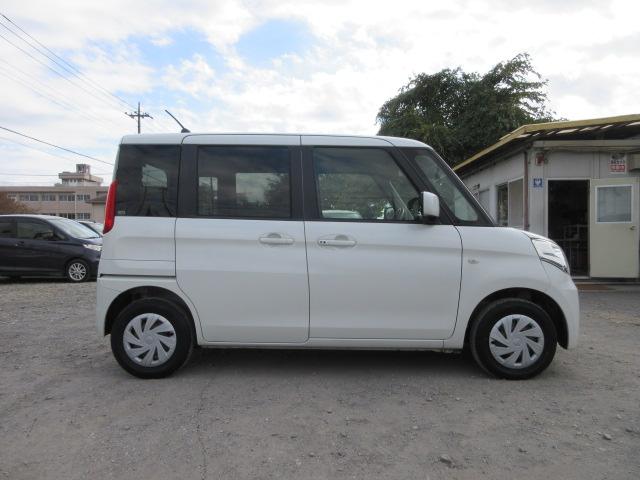 スペーシア Ｇ　エネチャージ　アイドリングストップ　スマートキー　プッシュスタート　タイミングチェーン　ヘッドライトレベライザー　両側スライドドア（8枚目）