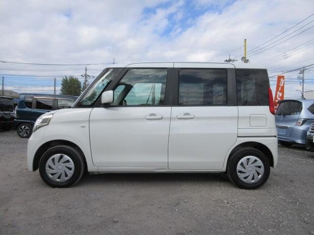 スペーシア Ｇ　エネチャージ　アイドリングストップ　スマートキー　プッシュスタート　タイミングチェーン　ヘッドライトレベライザー　両側スライドドア（9枚目）