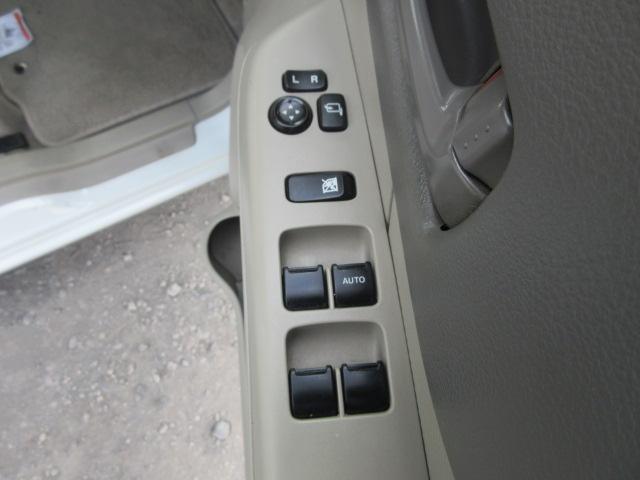 スペーシア Ｇ　エネチャージ　アイドリングストップ　スマートキー　プッシュスタート　タイミングチェーン　ヘッドライトレベライザー　両側スライドドア（32枚目）