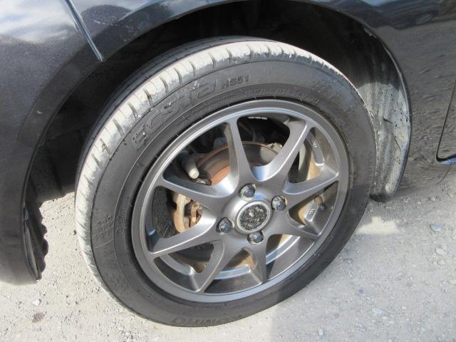 エッセ Ｄセレクション　車検２年付き　５ＭＴシフト　社外１４インチアルミホイール　ＭＯＭＯステアリング　追加メーター　タワーバー　トランクバー　ロアアームバー　社外スピーカー　キーレスキー　ＥＴＣ（23枚目）