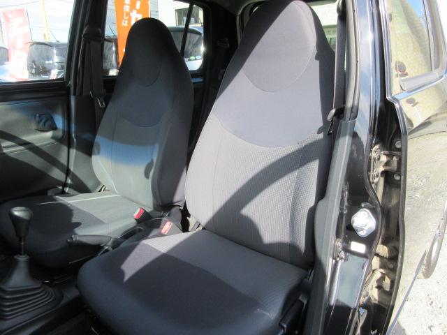 エッセ Ｄセレクション　車検２年付き　５ＭＴシフト　社外１４インチアルミホイール　ＭＯＭＯステアリング　追加メーター　タワーバー　トランクバー　ロアアームバー　社外スピーカー　キーレスキー　ＥＴＣ（43枚目）