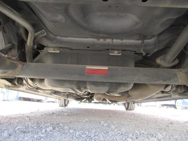 エッセ Ｄセレクション　車検２年付き　５ＭＴシフト　社外１４インチアルミホイール　ＭＯＭＯステアリング　追加メーター　タワーバー　トランクバー　ロアアームバー　社外スピーカー　キーレスキー　ＥＴＣ（56枚目）