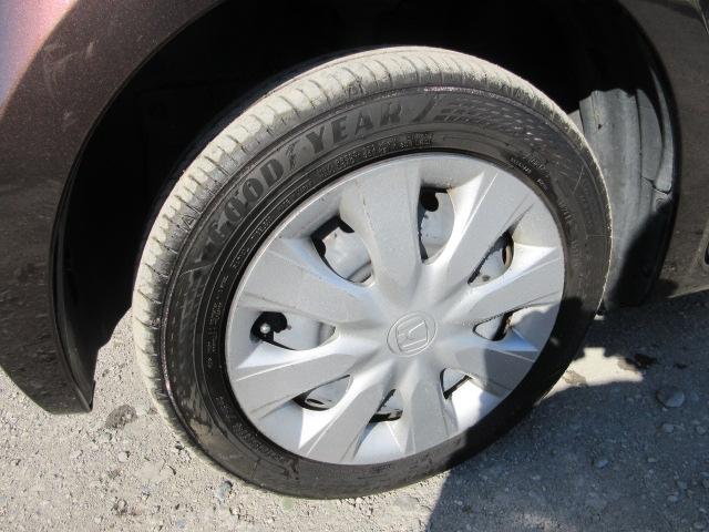 N-BOX G SSパッケージ 車検2年付き 後期型 禁煙車 CTBA ブレーキサポート 両側電動スライドドア ETC 前席シートヒーター HIDオートヘッドライト アイドリングストップ ギャザズCDデッキ AUX付(22枚目)