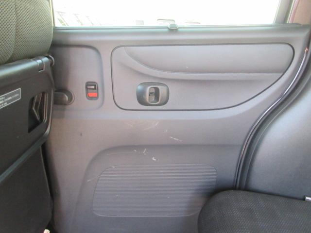 N-BOX G SSパッケージ 車検2年付き 後期型 禁煙車 CTBA ブレーキサポート 両側電動スライドドア ETC 前席シートヒーター HIDオートヘッドライト アイドリングストップ ギャザズCDデッキ AUX付(38枚目)