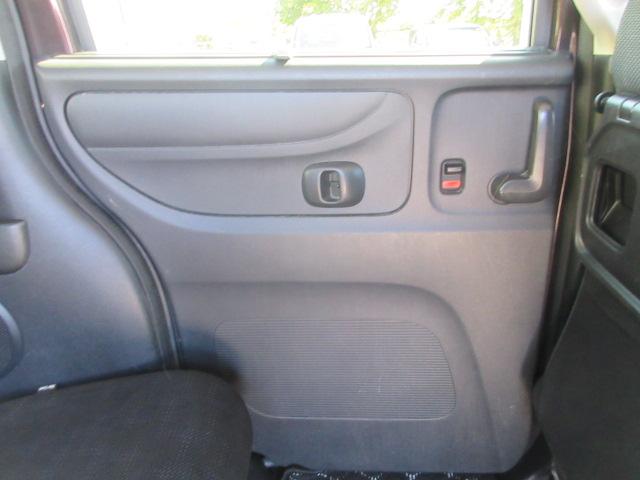 N-BOX G SSパッケージ 車検2年付き 後期型 禁煙車 CTBA ブレーキサポート 両側電動スライドドア ETC 前席シートヒーター HIDオートヘッドライト アイドリングストップ ギャザズCDデッキ AUX付(46枚目)