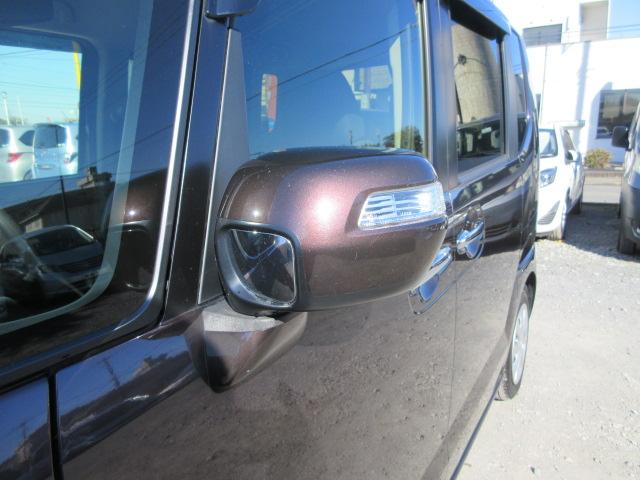 N-BOX G SSパッケージ 車検2年付き 後期型 禁煙車 CTBA ブレーキサポート 両側電動スライドドア ETC 前席シートヒーター HIDオートヘッドライト アイドリングストップ ギャザズCDデッキ AUX付(59枚目)