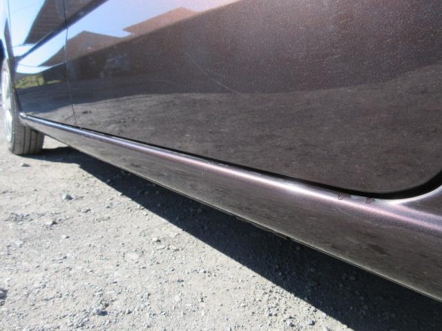 N-BOX G SSパッケージ 車検2年付き 後期型 禁煙車 CTBA ブレーキサポート 両側電動スライドドア ETC 前席シートヒーター HIDオートヘッドライト アイドリングストップ ギャザズCDデッキ AUX付(67枚目)